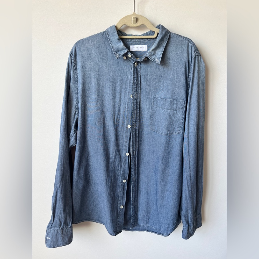 Everlane Denim Chambray Button-Up Shirt Men’s XL Blue Long Sleeve 100% Cotton